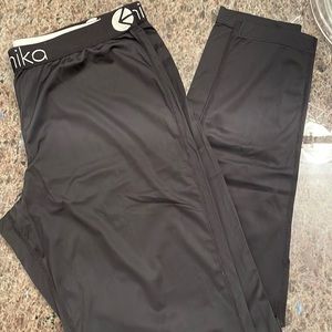 New- Ethika athletic leggings. Size L